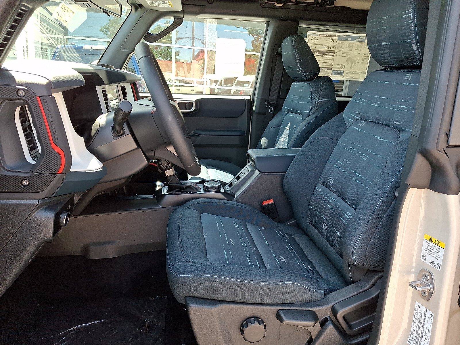 New 2026 Ford Bronco Heritage Edition AWD/4WD image 9
