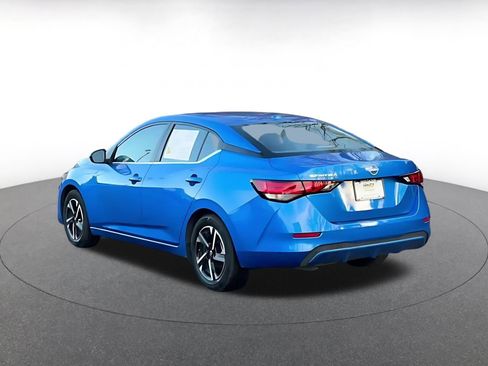Used 2025 Nissan Sentra SV image 11