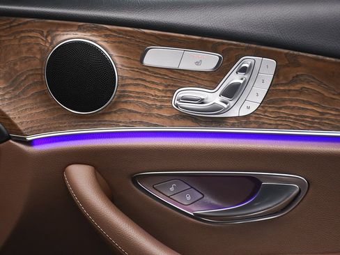 Used 2022 Mercedes-Benz E 450 4MATIC All-Terrain Wagon image 14