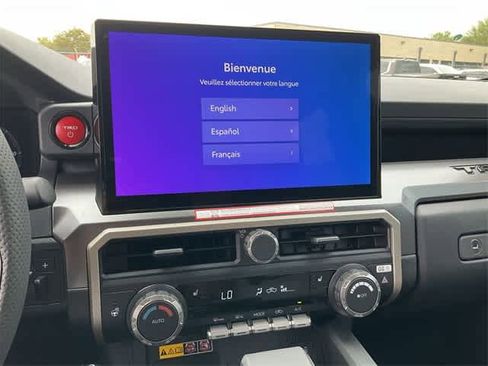 Used 2025 Toyota Tacoma TRD Sport image 20