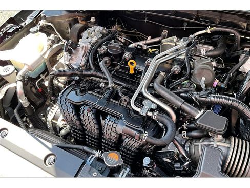 Used 2026 Nissan Altima 2.5 SV FWD image 34