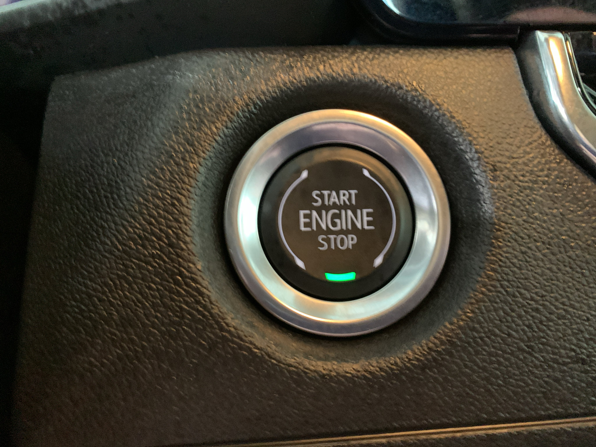 Used 2024 Chevrolet Colorado Trail Boss w/ Technology Package AWD/4WD image 21