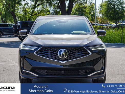 Used 2025 Acura MDX FWD w/ Technology Package image 2