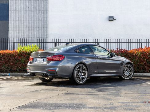 Used 2019 BMW M4 Coupe w/ Competition Package image 5
