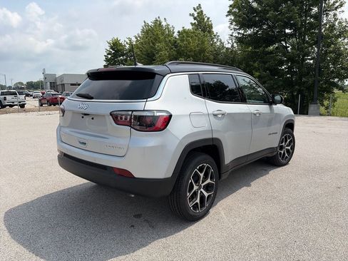 New 2026 Jeep Compass Limited AWD/4WD image 6