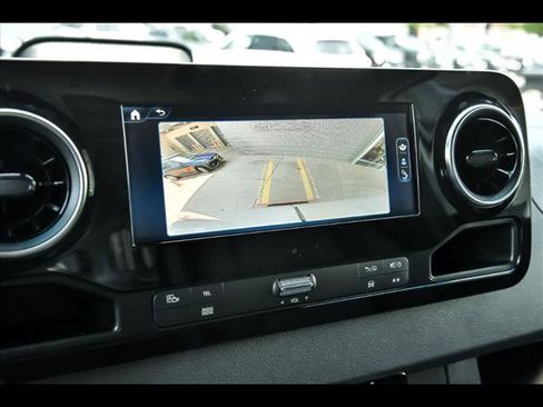 New 2025 Mercedes-Benz Sprinter 2500 image 12