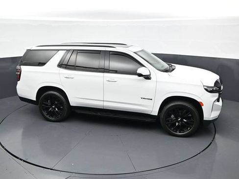Used 2021 Chevrolet Tahoe RST w/ Luxury Package AWD/4WD image 36