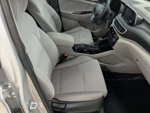 Used 2019 Hyundai Tucson SE image 22