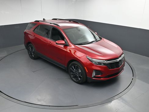 Used 2023 Chevrolet Equinox RS image 38