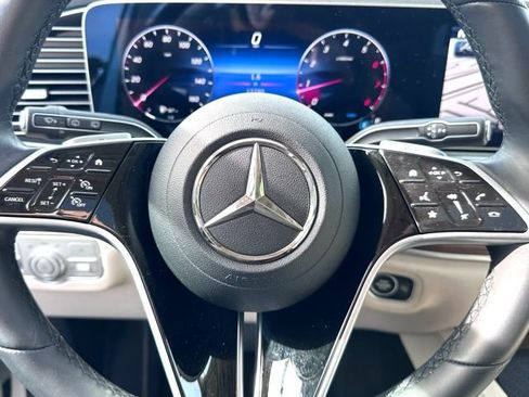 Used 2024 Mercedes-Benz GLE 350 4MATIC image 18