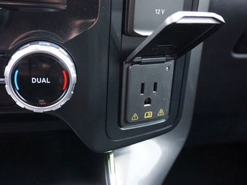 Certified 2023 Ford F150 Lariat AWD/4WD image 26
