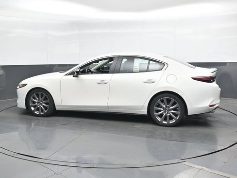 Used 2020 MAZDA MAZDA3 AWD Sedan w/ Black Accent Package image 10
