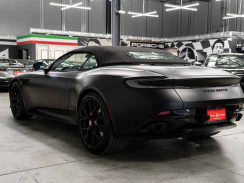 Used 2025 Aston Martin DB12 Convertible RWD image 45