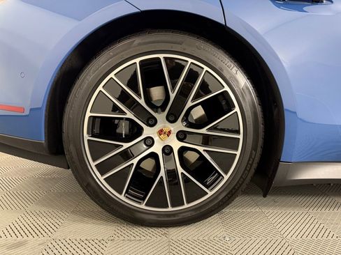 New 2026 Porsche Taycan image 13