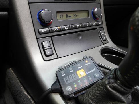 Used 2007 Chevrolet Corvette Coupe w/ Preferred Equipment Group RWD image 55