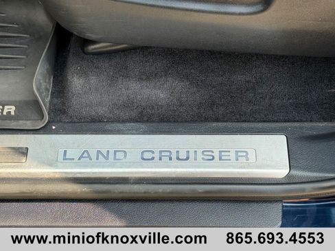Used 2018 Toyota Land Cruiser AWD/4WD image 13