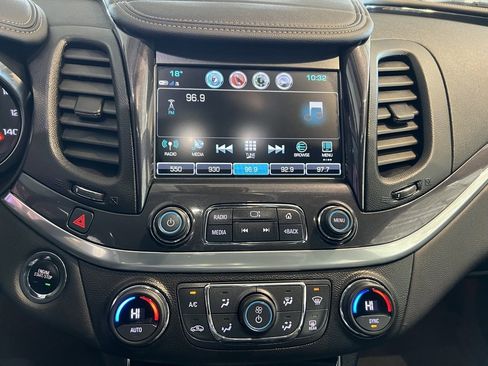 Used 2020 Chevrolet Impala LT w/ LT Convenience Package image 23