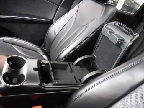 Used 2020 Lincoln Nautilus Reserve w/ Cargo Utility Package image 24