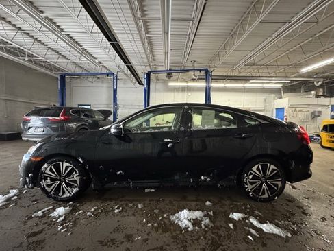 Used 2018 Honda Civic EX-T image 5