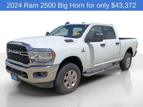 Used 2024 RAM 2500 Big Horn AWD/4WD image 2