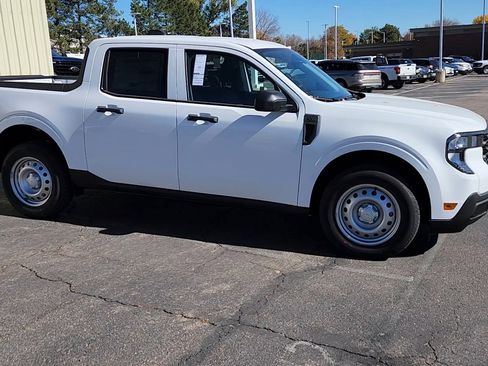 New 2025 Ford Maverick XL w/ Equipment Group 101A image 12