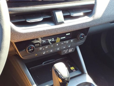 New 2026 Subaru Outback Limited XT image 5