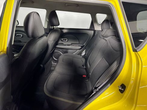 Used 2014 Kia Soul + w/ Audio Package image 20
