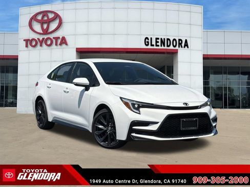 New 2026 Toyota Corolla SE FWD image 1