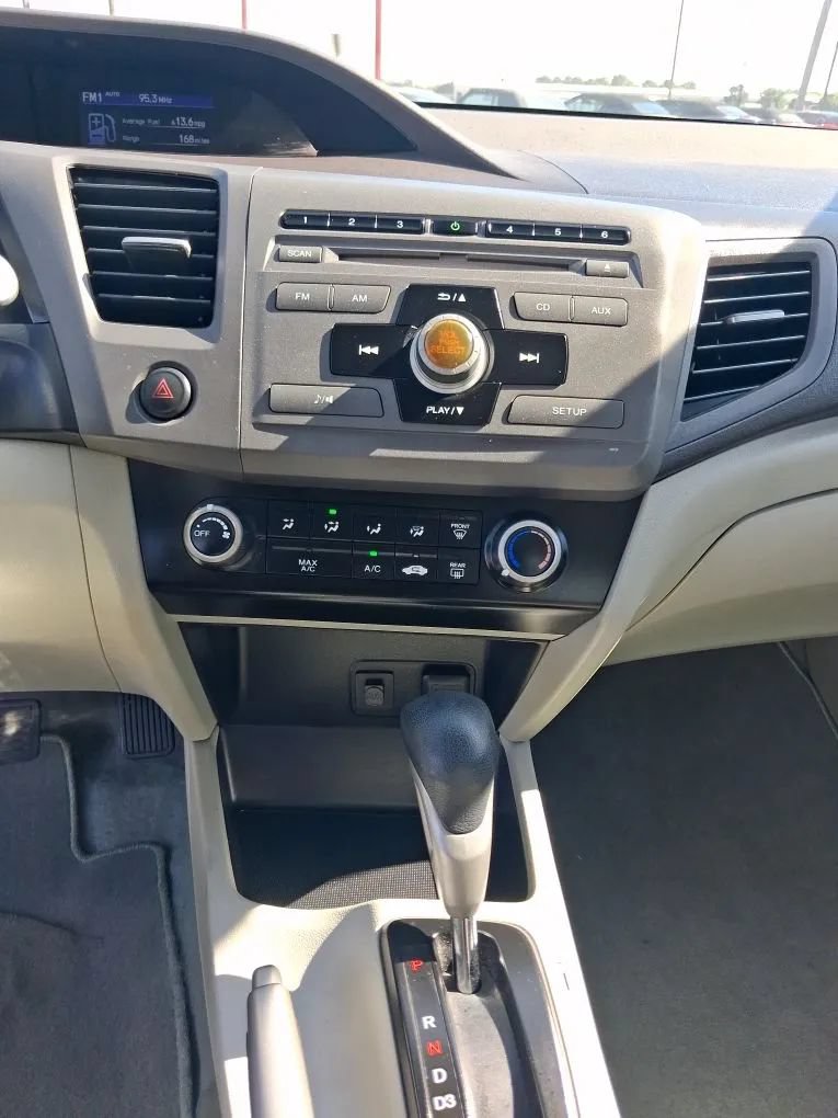 Used 2012 Honda Civic LX image 25