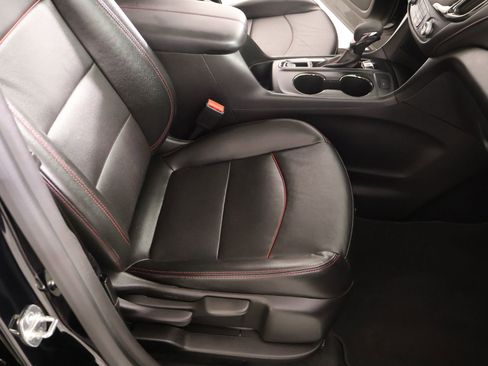 Used 2024 Chevrolet Equinox RS w/ RS Leather Package FWD image 13