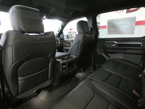 New 2026 RAM 1500 Laramie w/ Chrome Appearance Group AWD/4WD image 23