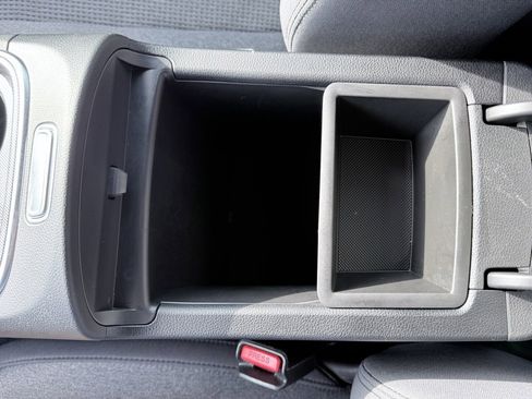 Certified 2021 Hyundai Santa Fe SE image 18