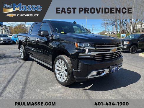 Certified 2022 Chevrolet Silverado 1500 High Country w/ Technology Package AWD/4WD image 3