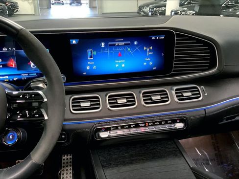 Used 2025 Mercedes-Benz GLE 53 AMG 4MATIC Coupe image 6