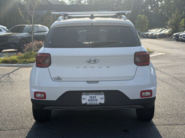Used 2021 Hyundai Venue SEL FWD image 7