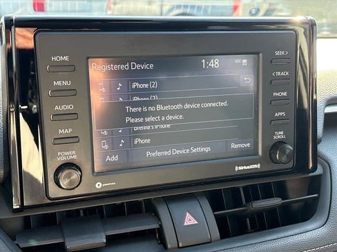 Used 2020 Toyota RAV4 LE image 16