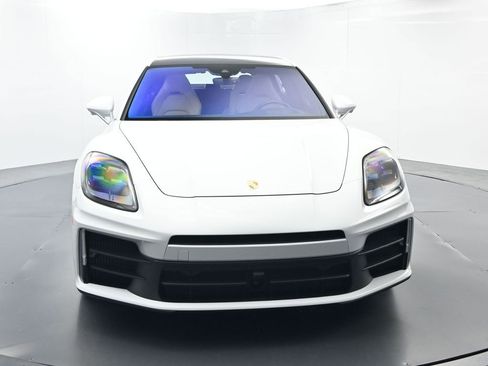 Certified 2025 Porsche Panamera 4S AWD/4WD image 18
