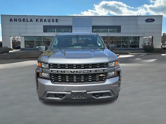 Used 2020 Chevrolet Silverado 1500 Custom w/ Custom Value Package RWD image 2