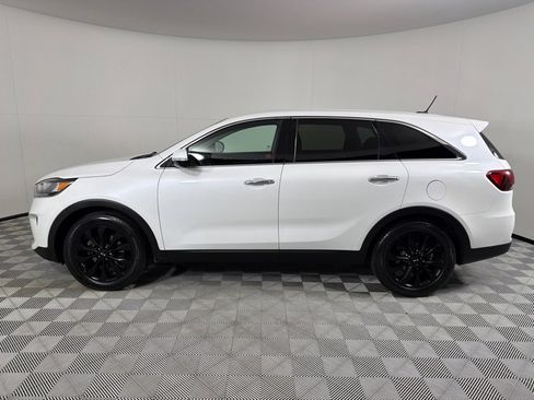 Used 2020 Kia Sorento L image 8