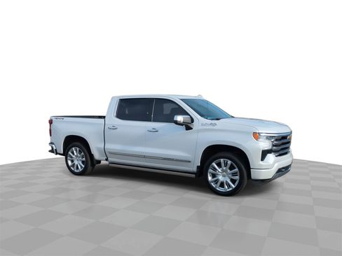 Certified 2023 Chevrolet Silverado 1500 High Country w/ High Country Premium Package image 2