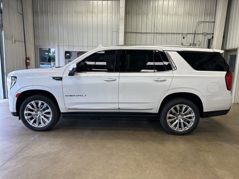 Used 2024 GMC Yukon Denali image 8