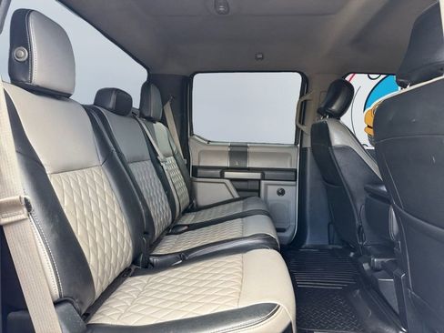 Used 2017 Ford F250 XLT image 18