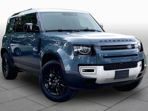 Used 2024 Land Rover Defender 110 S AWD/4WD image 3