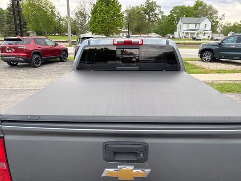 Used 2019 Chevrolet Colorado LT w/ LT Convenience Package AWD/4WD image 13