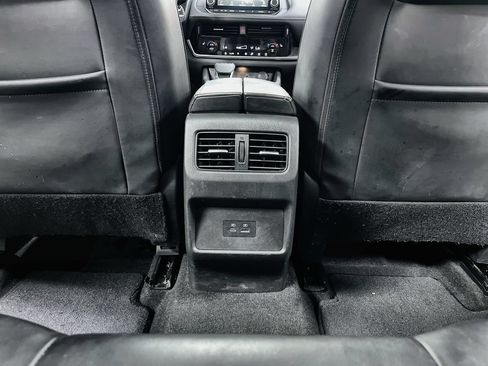 Used 2021 Nissan Rogue SV w/ Premium Package AWD/4WD image 22