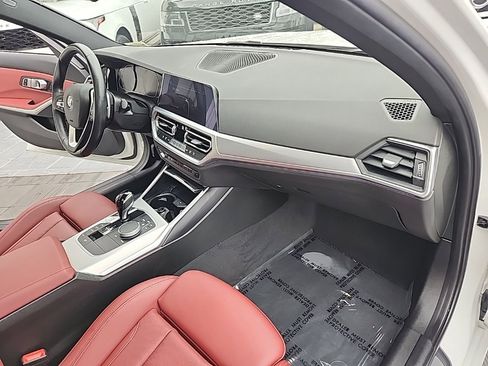 Used 2022 BMW 330i 330i w/ Driving Assistance Package image 19