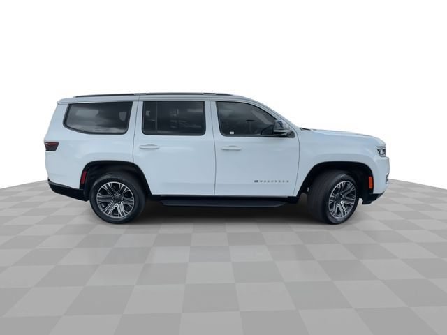Used 2023 Jeep Wagoneer 4WD w/ Premium Group I image 9