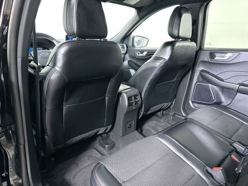 Used 2025 Ford Escape ST-Line Select AWD/4WD image 21