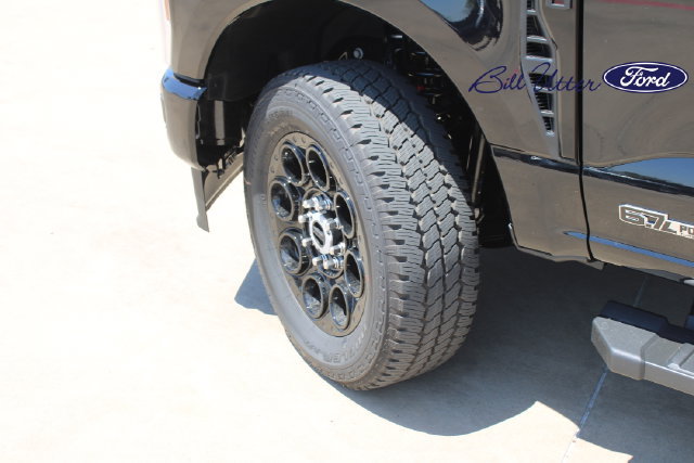 New 2026 Ford F350 Lariat w/ Black Appearance Package AWD/4WD image 5