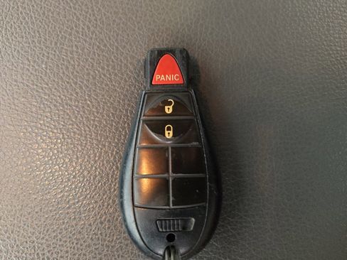 Used 2017 RAM 1500 Tradesman w/ Power & Remote Entry Group image 32